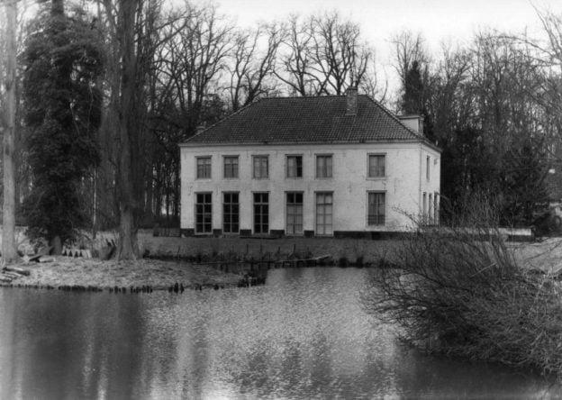 Wickenburgh – Houten Wickenburgh – Houten