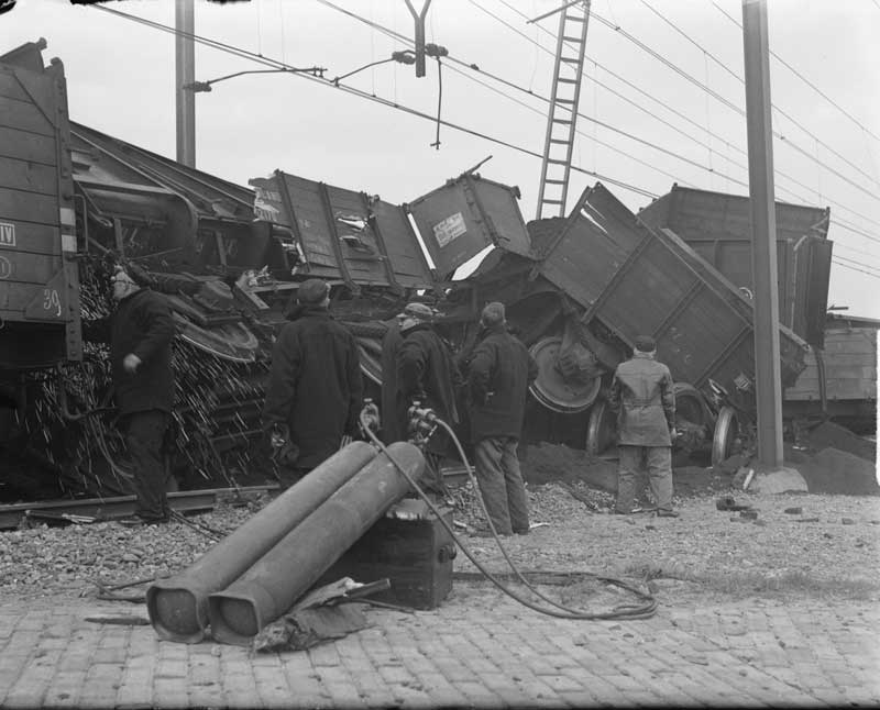 – Houten – Houten