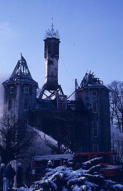 Brand kasteel Heemstede – Houten Brand kasteel Heemstede – Houten
