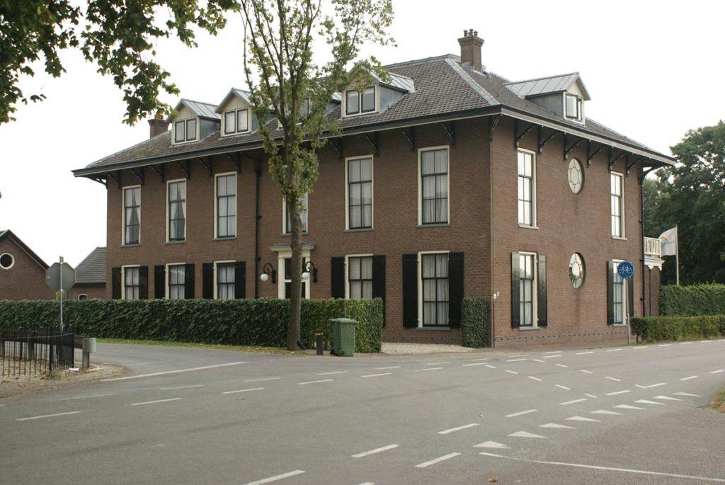 Hoogheemraadschap Lekdijk Bovendams – Houten Het dijkhuis van het Hoogheemraadschap Lekdijk Bovendams in 2009.